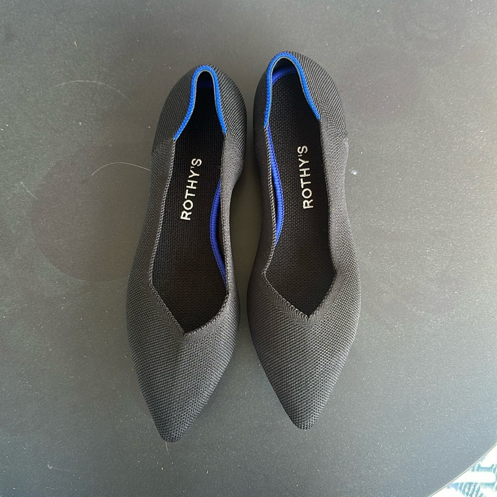 Black Rothy’s excellent condition size 8